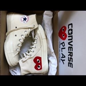 Comme De Garçon Play Converse
